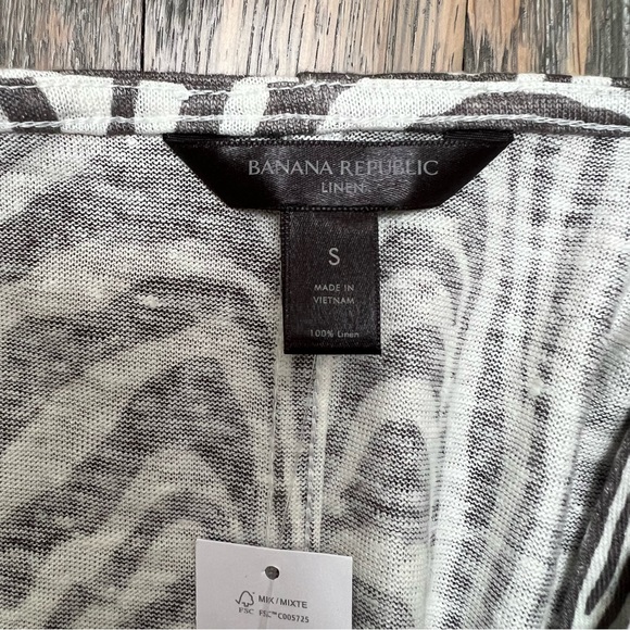 Banana Republic Zebra Print Linen Wrap Top - Picture 7 of 8